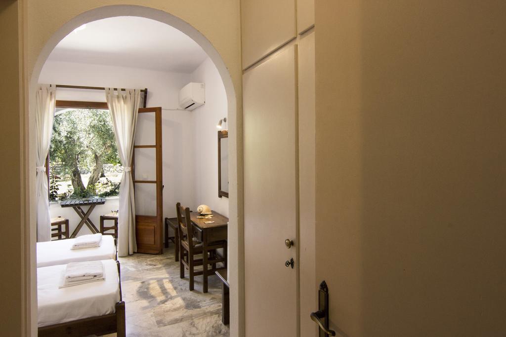 Naftilos Skiathos Екстериор снимка